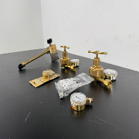 Pressure Gauges - Quantity 6 image 0